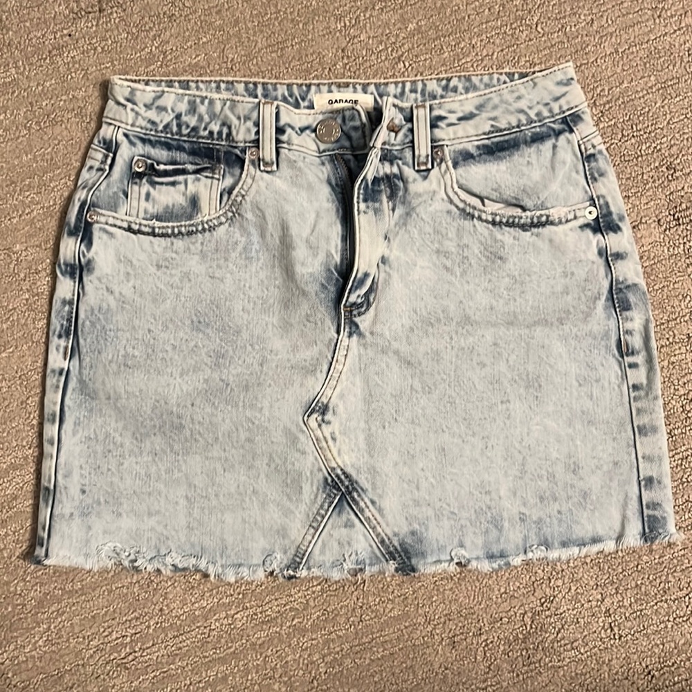 Garage acid wash Jean mini skirt